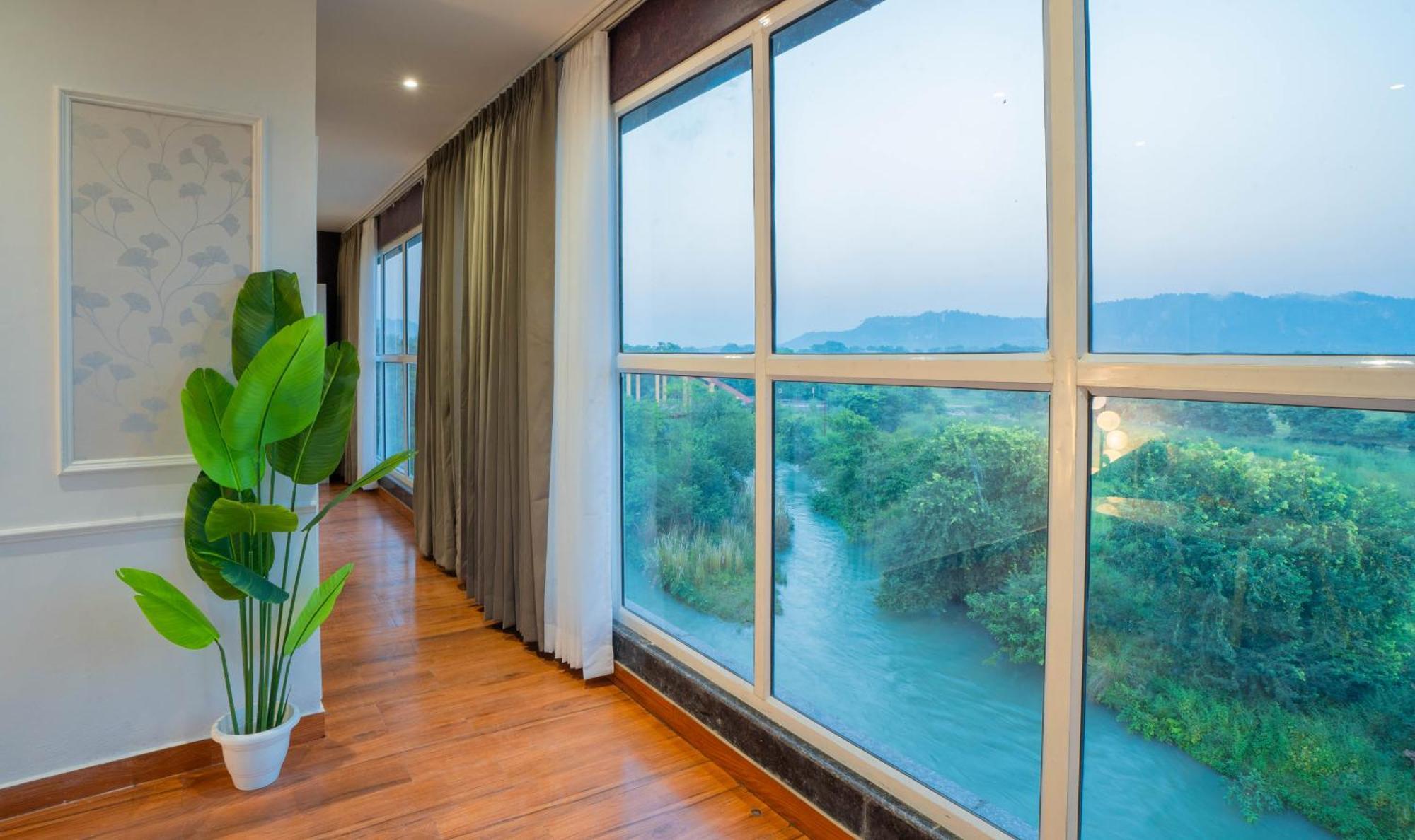 Sukoon By The Ganges - A Riverside Retreat ハリドワール エクステリア 写真