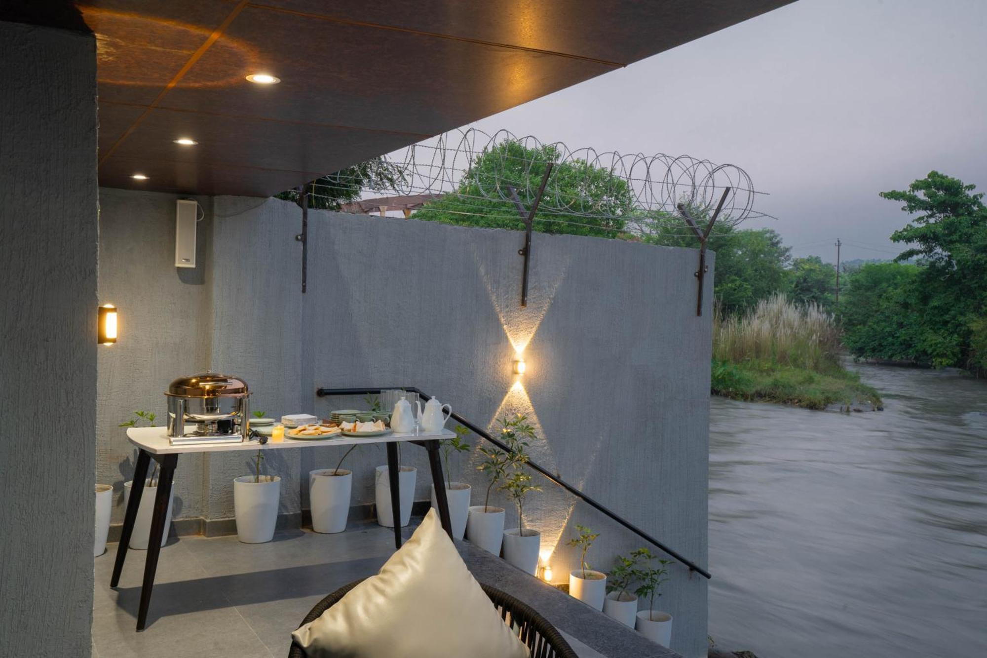 Sukoon By The Ganges - A Riverside Retreat ハリドワール エクステリア 写真